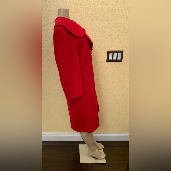 VTG Women’s Size Medium Red Double Breasted Overcoat - Picture 2 of 8